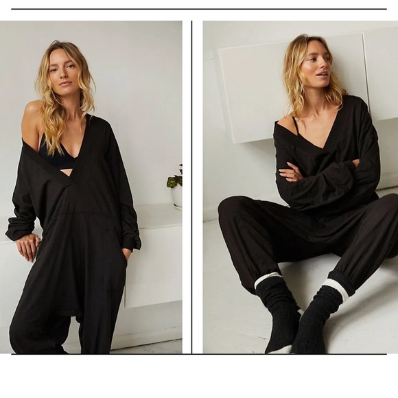 Intimately FREE PEOPLE Just Because Onesie Jumpsuit Black Cotton Oversized XS - Picture 10 of 13